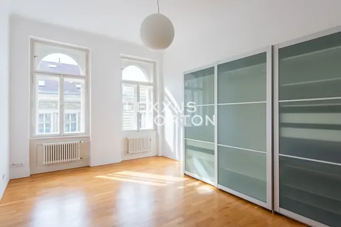 Pronájem bytu 3+1, Praha - Vinohrady, Balbínova, 130 m2