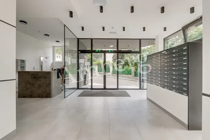 Pronájem bytu 1+kk, Praha - Vinohrady, Perucká, 26 m2