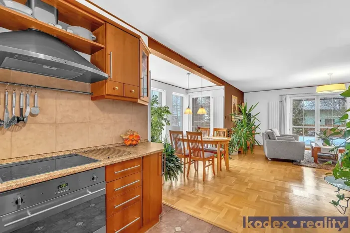 Prodej rodinného domu, Vysoká nad Labem, 263 m2