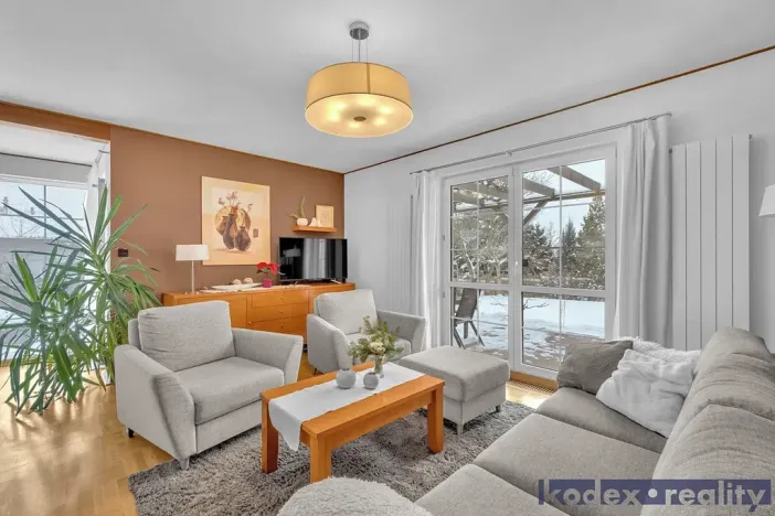 Prodej rodinného domu, Vysoká nad Labem, 263 m2