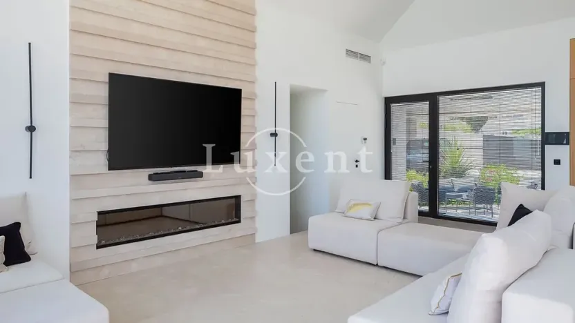 Prodej vily, Bol, Chorvatsko, 250 m2