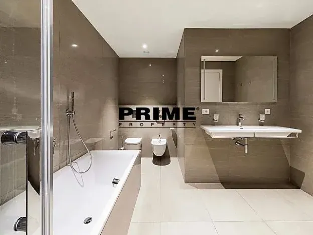 Pronájem bytu 4+kk, Praha - Smíchov, Holečkova, 212 m2