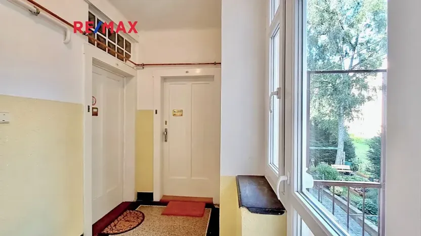 Pronájem bytu 1+kk, Praha - Vysočany, Prouzova, 36 m2