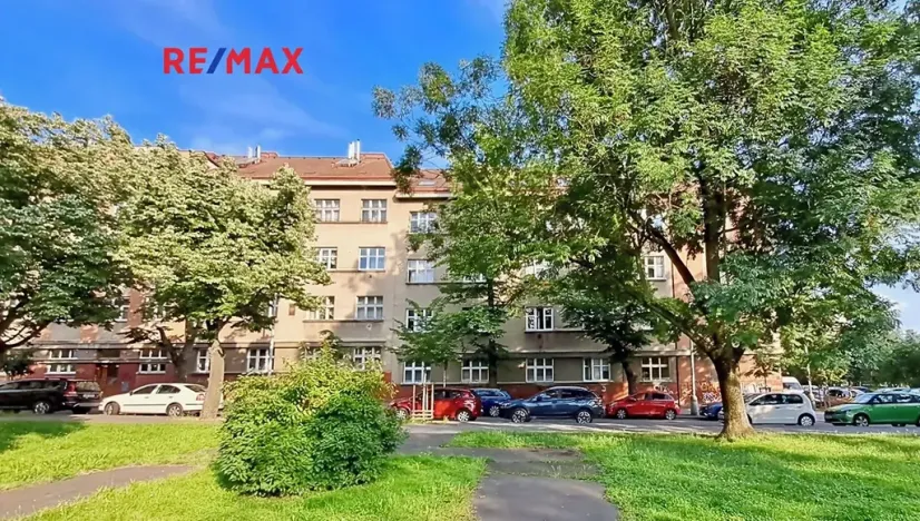 Pronájem bytu 1+kk, Praha - Vysočany, Prouzova, 36 m2