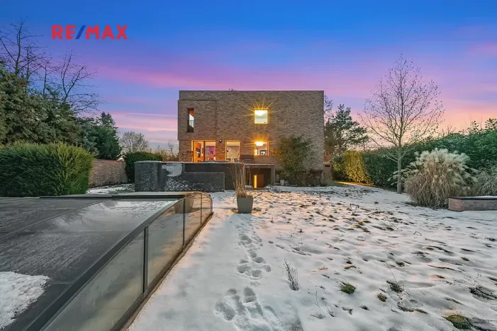 Prodej vily, Praha - Klánovice, Zádražanská, 330 m2