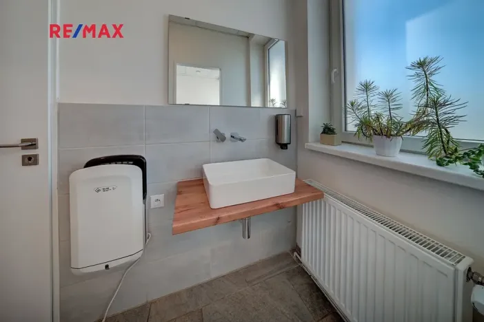 Pronájem kanceláře, Chlumec nad Cidlinou, Rooseveltova, 17 m2