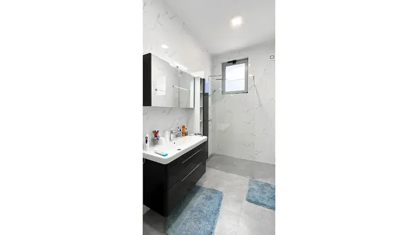 Prodej vily, Kumbor, Černá Hora, 320 m2