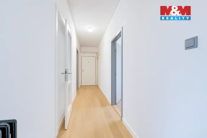 Prodej bytu 3+1, Sytno, 70 m2