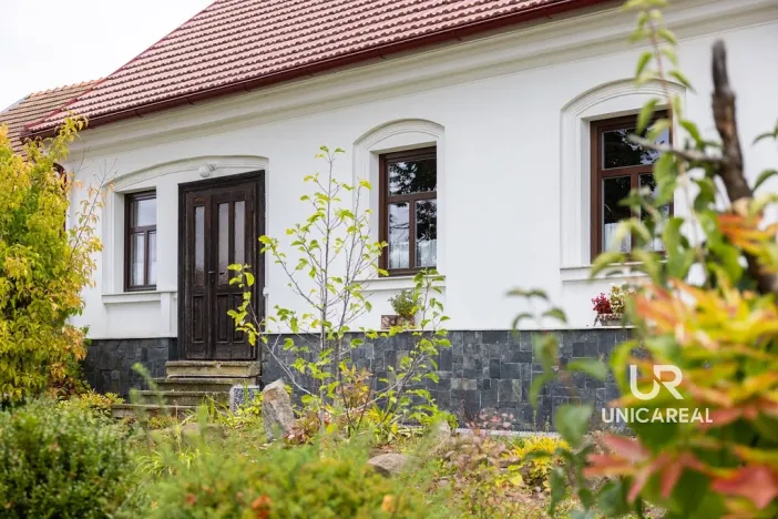 Prodej rodinného domu, Sklené nad Oslavou, 330 m2