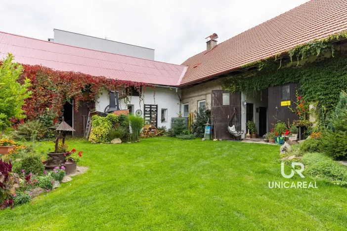 Prodej rodinného domu, Sklené nad Oslavou, 330 m2