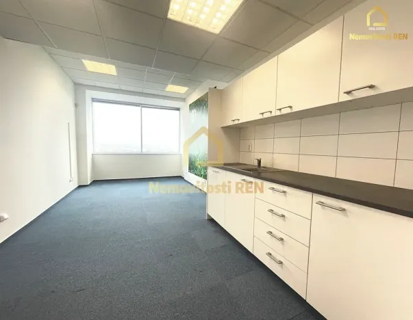 Pronájem kanceláře, Ostrava, Varenská, 275 m2