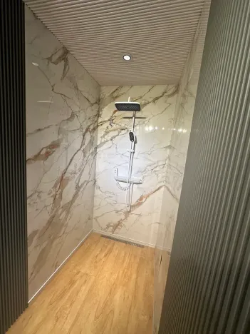 Prodej bytu 3+kk, Zvole, Kolmá, 84 m2