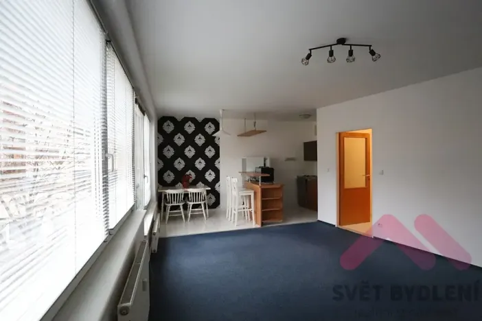 Pronájem bytu 1+kk, Praha - Vysočany, bratří Dohalských, 44 m2