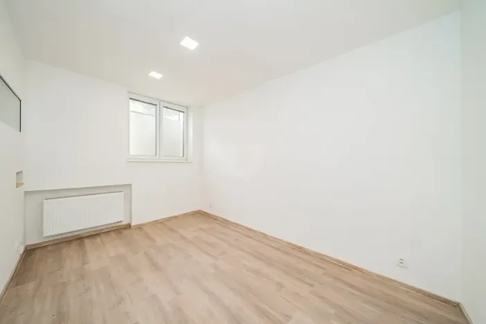 Pronájem bytu 2+kk, Praha - Strašnice, Za strašnickou vozovnou, 40 m2