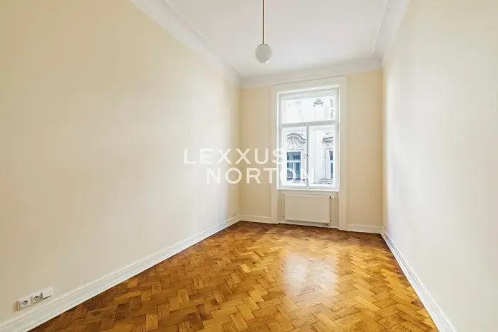 Pronájem bytu 4+1, Praha - Staré Město, Pařížská, 151 m2