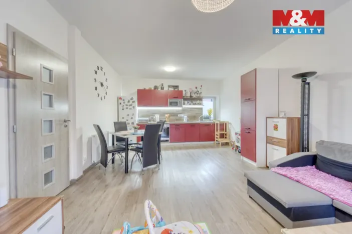 Prodej bytu 3+kk, Chrást, Dlouhá, 65 m2