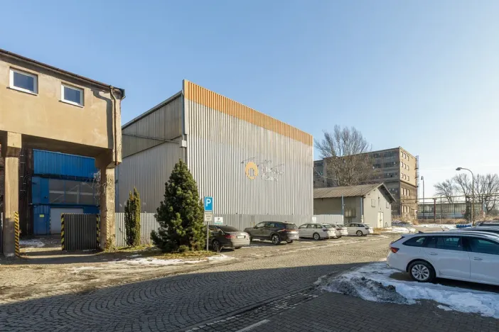 Prodej výrobních prostor, Ostrava - Vítkovice, 9648 m2