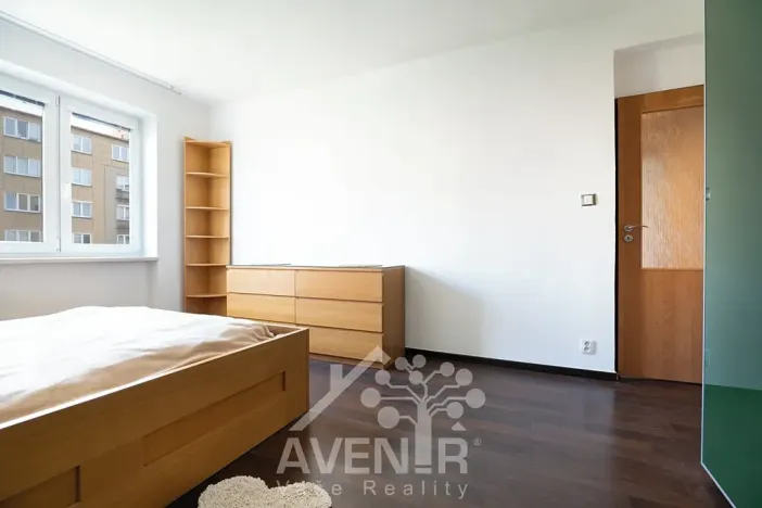 Pronájem bytu 2+kk, Praha - Libeň, Sokolovská, 50 m2