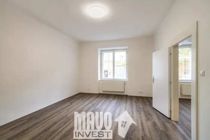 Prodej bytu 3+kk, Praha - Karlín, U invalidovny, 71 m2