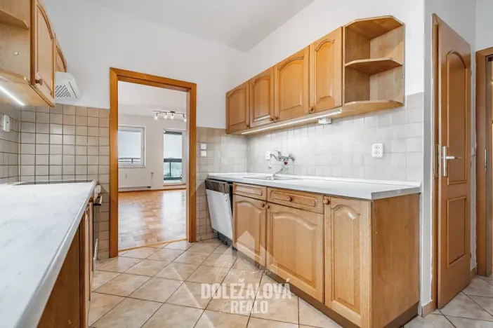 Pronájem bytu 4+1, Praha - Hostivař, Na Groši, 111 m2