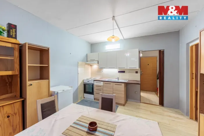 Pronájem bytu 1+1, Kraslice, B. Smetany, 36 m2