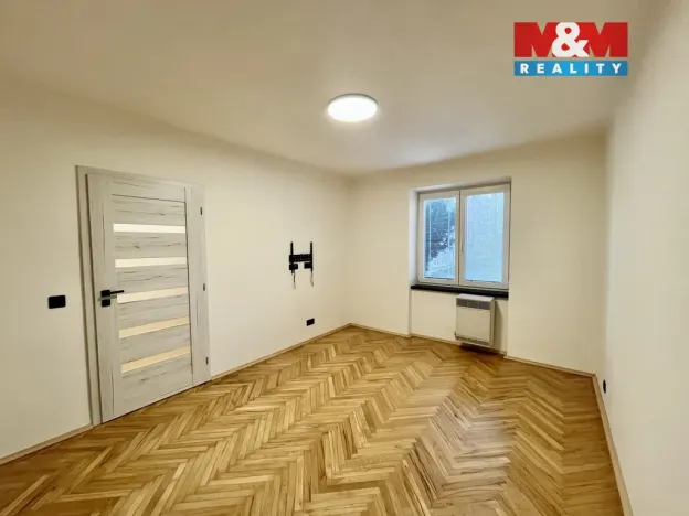 Pronájem bytu 2+1, Kolín - Kolín II, Mikoláše Alše, 54 m2