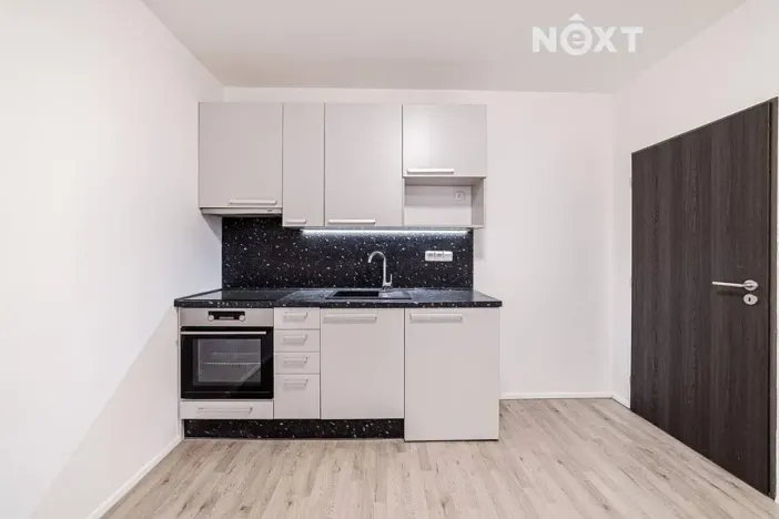 Prodej bytu 2+kk, Praha - Libeň, V zahradách, 43 m2