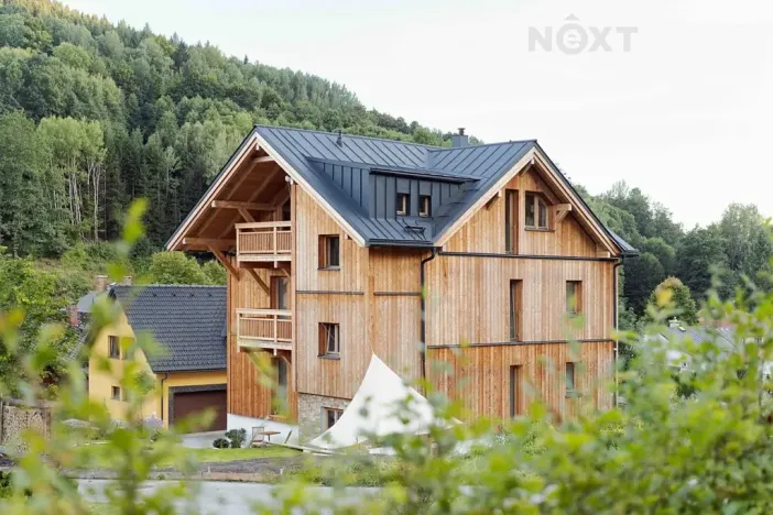 Prodej rodinného domu, Benecko, 342 m2