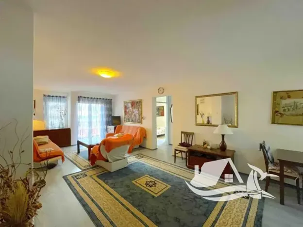 Prodej bytu 5+kk, Petrovac, Černá Hora, 100 m2