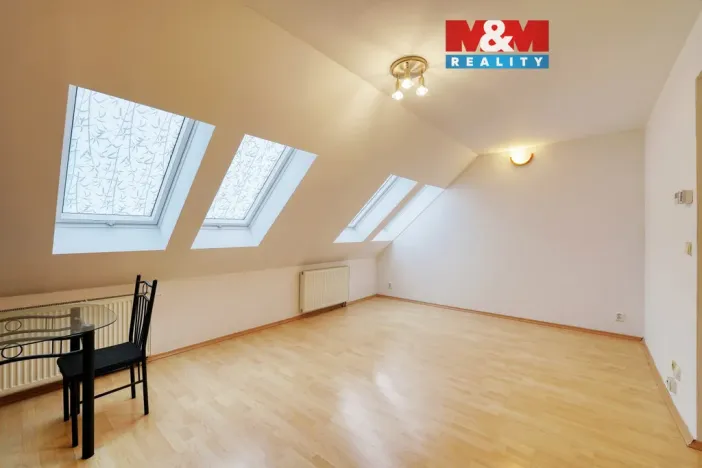 Prodej bytu 3+1, Plzeň - Východní Předměstí, Plzenecká, 80 m2