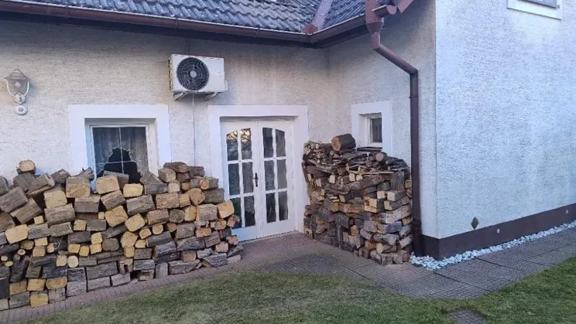 Prodej vícegeneračního domu, Hýskov, Prostřední, 330 m2