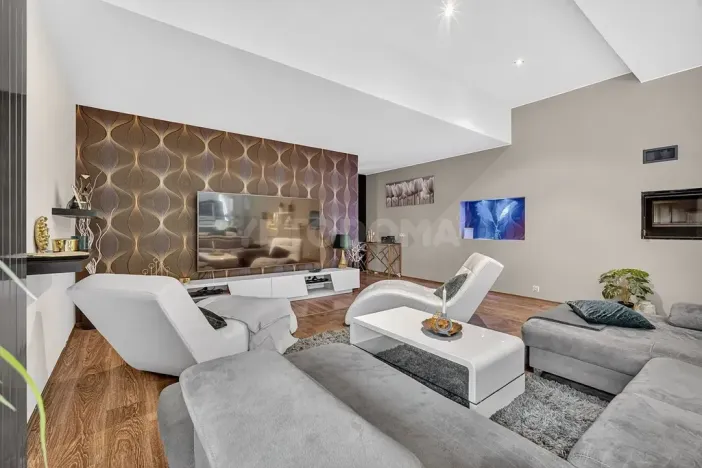 Prodej rodinného domu, Chotíkov, 280 m2