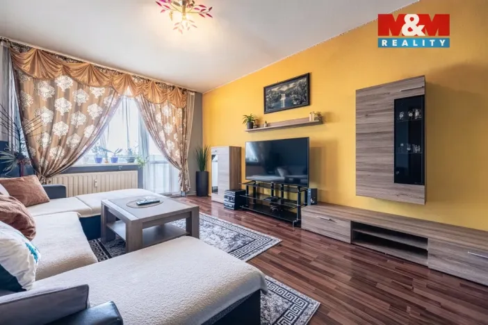 Prodej bytu 4+1, Chomutov, Borová, 76 m2