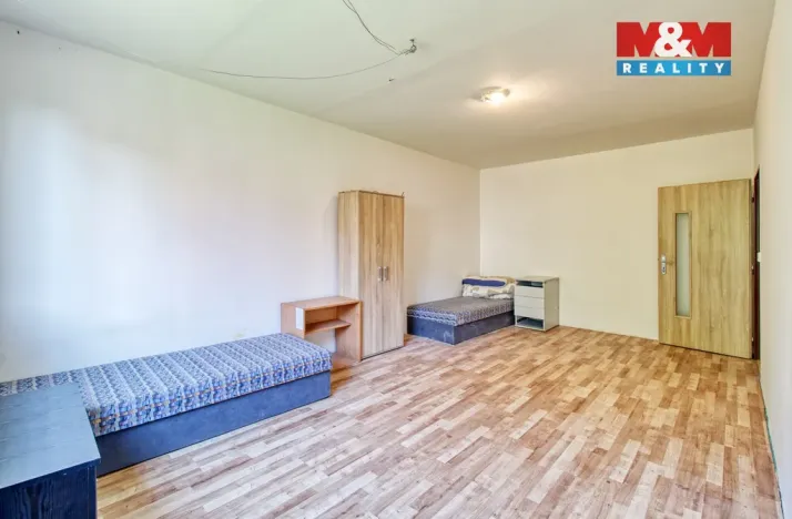 Prodej bytu 3+1, Krupka - Maršov, Karla Čapka, 79 m2