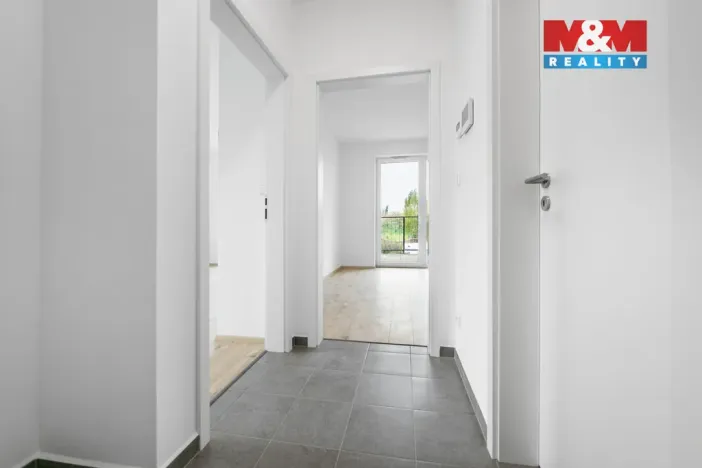 Pronájem bytu 2+kk, Plzeň, Safírová, 45 m2