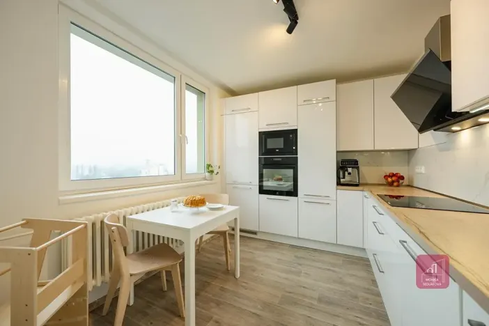 Prodej bytu 3+1, Brno, Schwaigrova, 79 m2