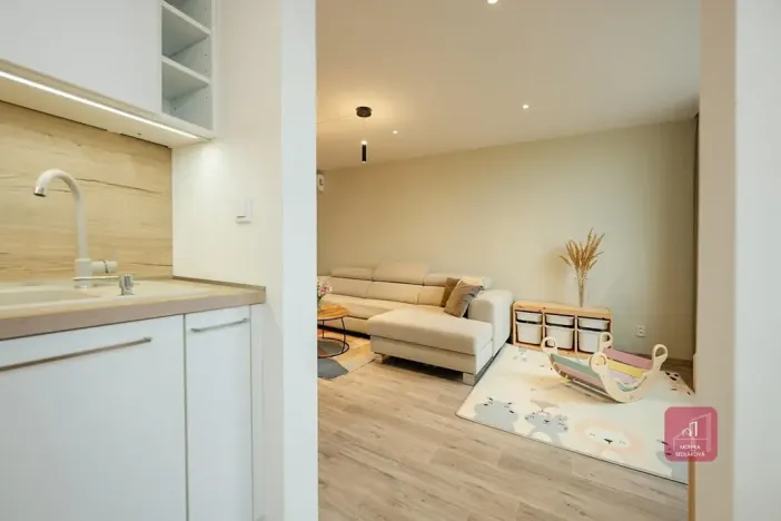 Prodej bytu 3+1, Brno, Schwaigrova, 79 m2