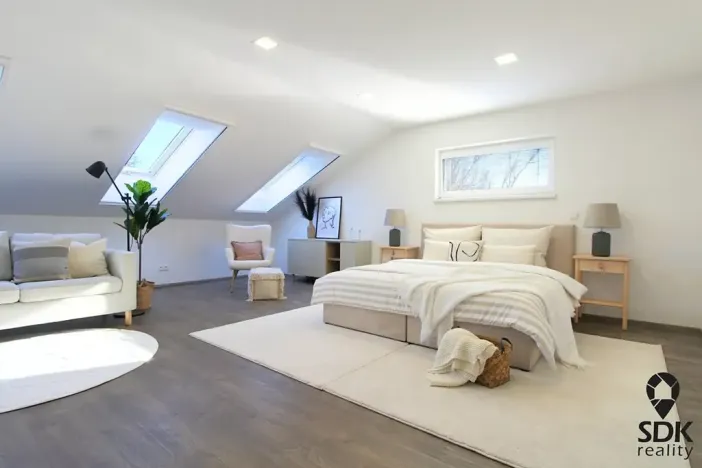 Prodej rodinného domu, Křenovice, Široká, 172 m2