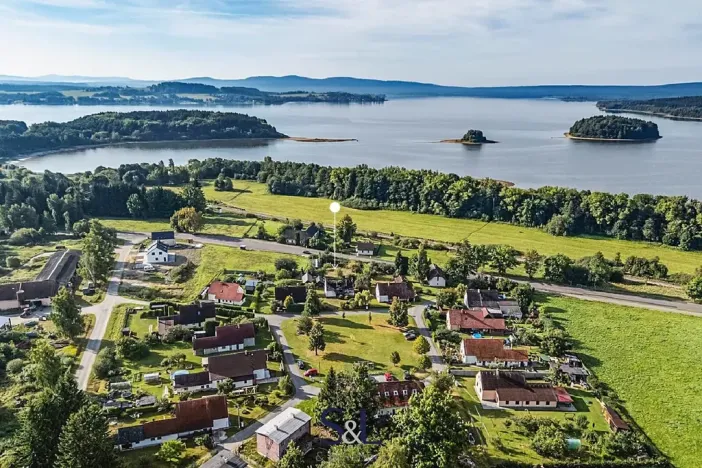 Prodej pozemku pro bydlení, Horní Planá, 981 m2