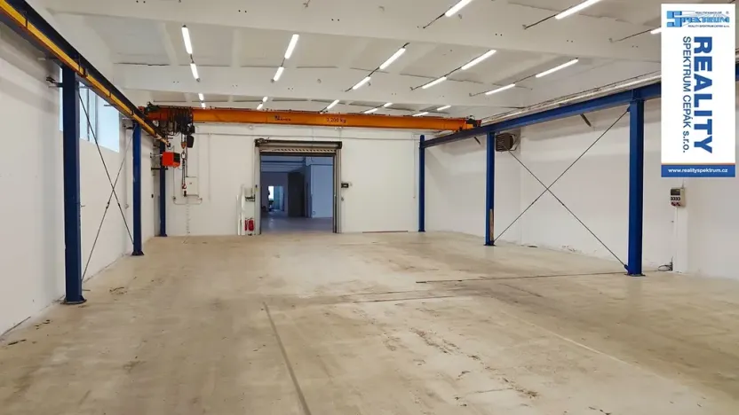 Pronájem skladu, Lišov, Hůrecká, 350 m2