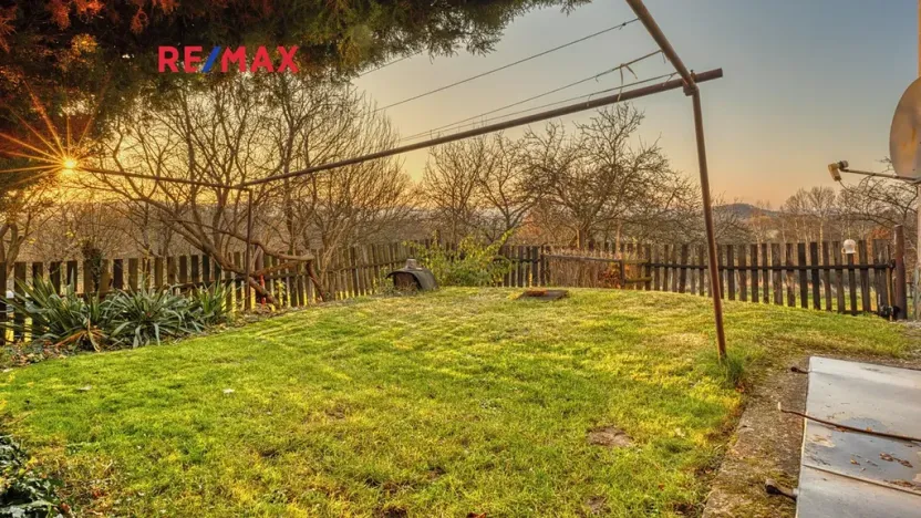 Prodej rodinného domu, Provodín, 290 m2