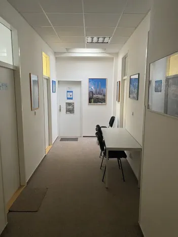 Pronájem komerční nemovitosti, Praha - Zličín, Strojírenská, 500 m2