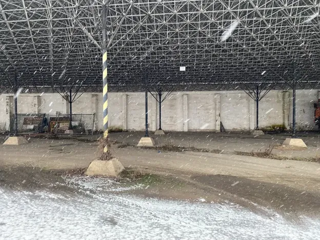 Pronájem garážového stání, Pardubice, 100 m2