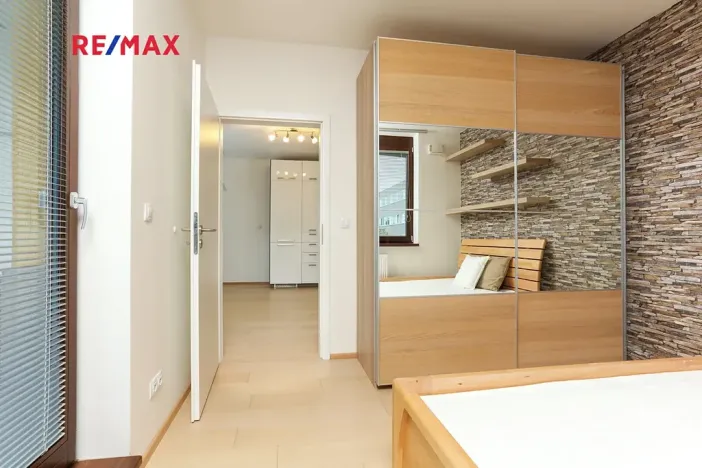 Pronájem bytu 3+kk, Praha - Hlubočepy, Devonská, 65 m2