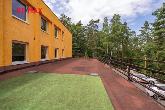 Prodej rodinného domu, Doksy, Pod Borným, 1700 m2