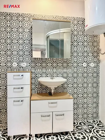 Prodej rodinného domu, Hrochův Týnec, Podborská, 109 m2