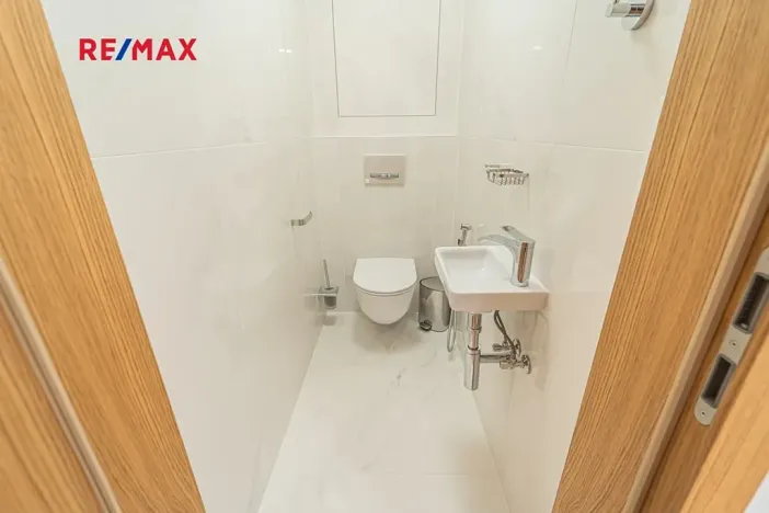 Pronájem bytu 3+kk, Praha - Kunratice, Děbolínská, 92 m2