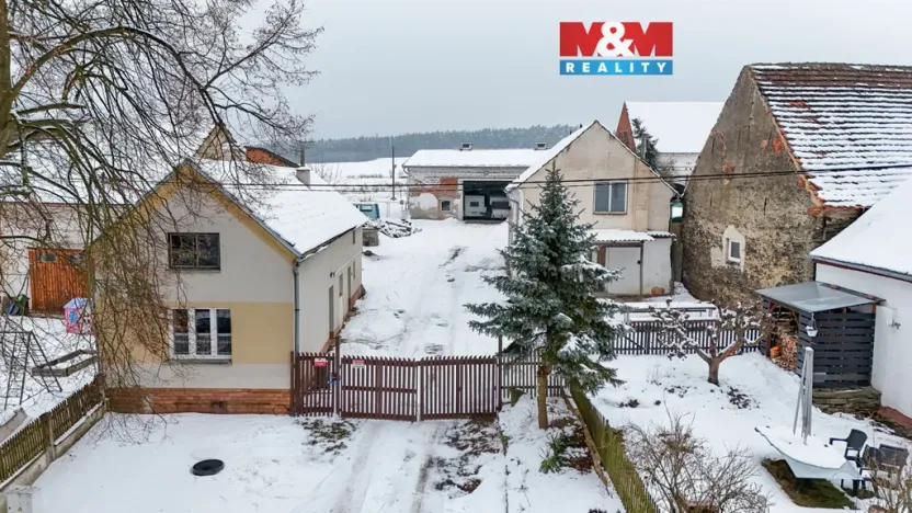 Prodej rodinného domu, Křelovice - Pakoslav, 482 m2