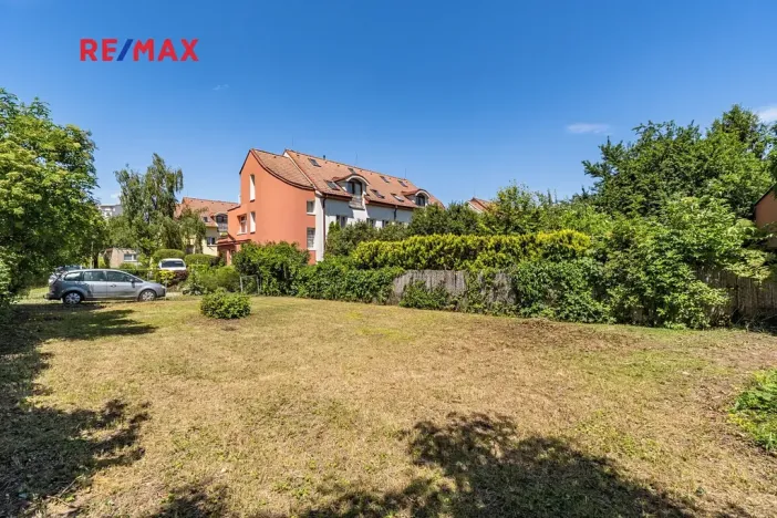 Prodej komerčního pozemku, Praha, 262 m2