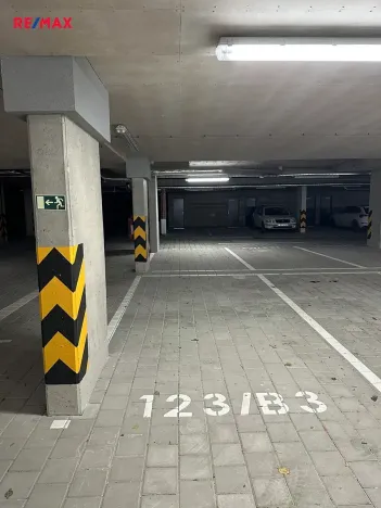 Prodej bytu 2+kk, Praha - Prosek, Čakovická, 43 m2